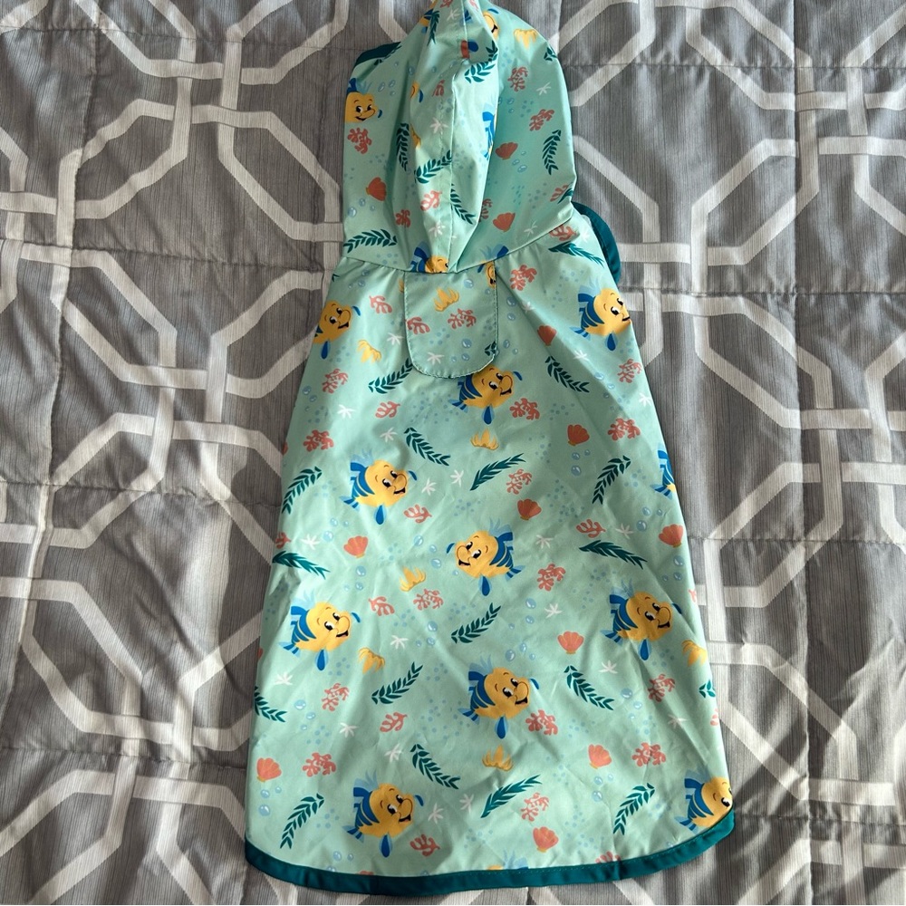 DISNEY THE LITTLE MERMAID FLOUNDER REVERSIBLE RAINCOAT